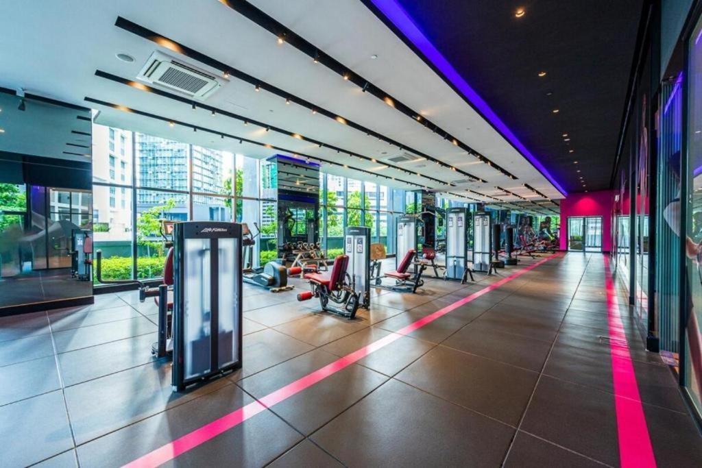 Star Holiday Sky Pool Klcc كوالالمبور المظهر الخارجي الصورة