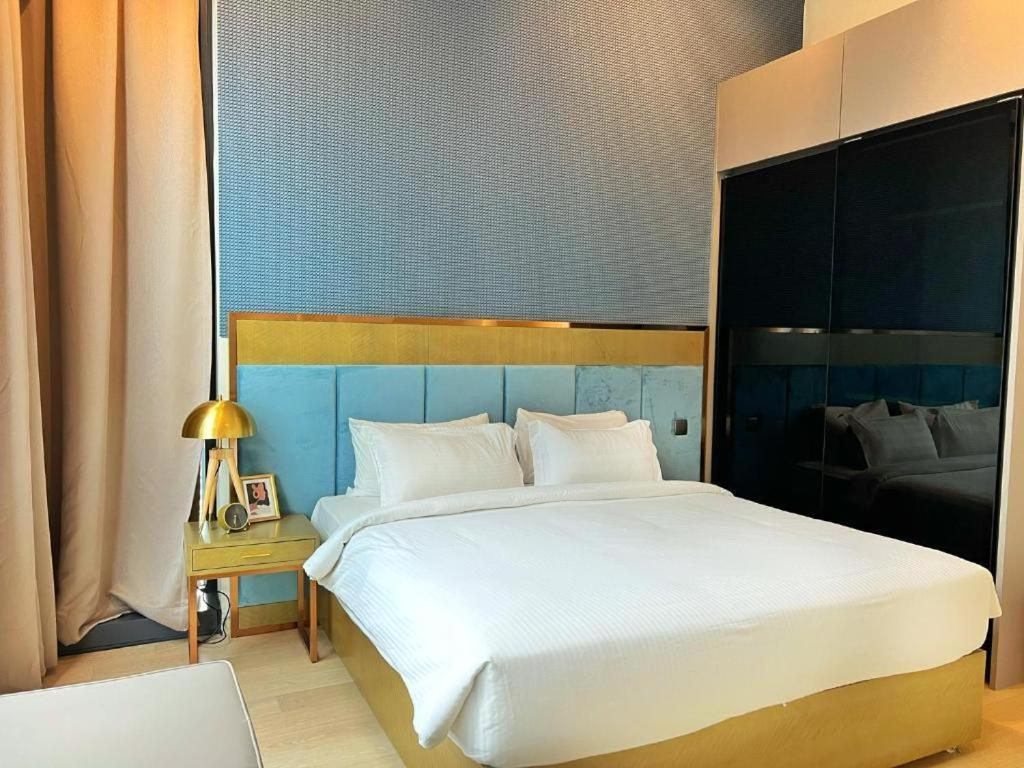 Star Holiday Sky Pool Klcc كوالالمبور المظهر الخارجي الصورة