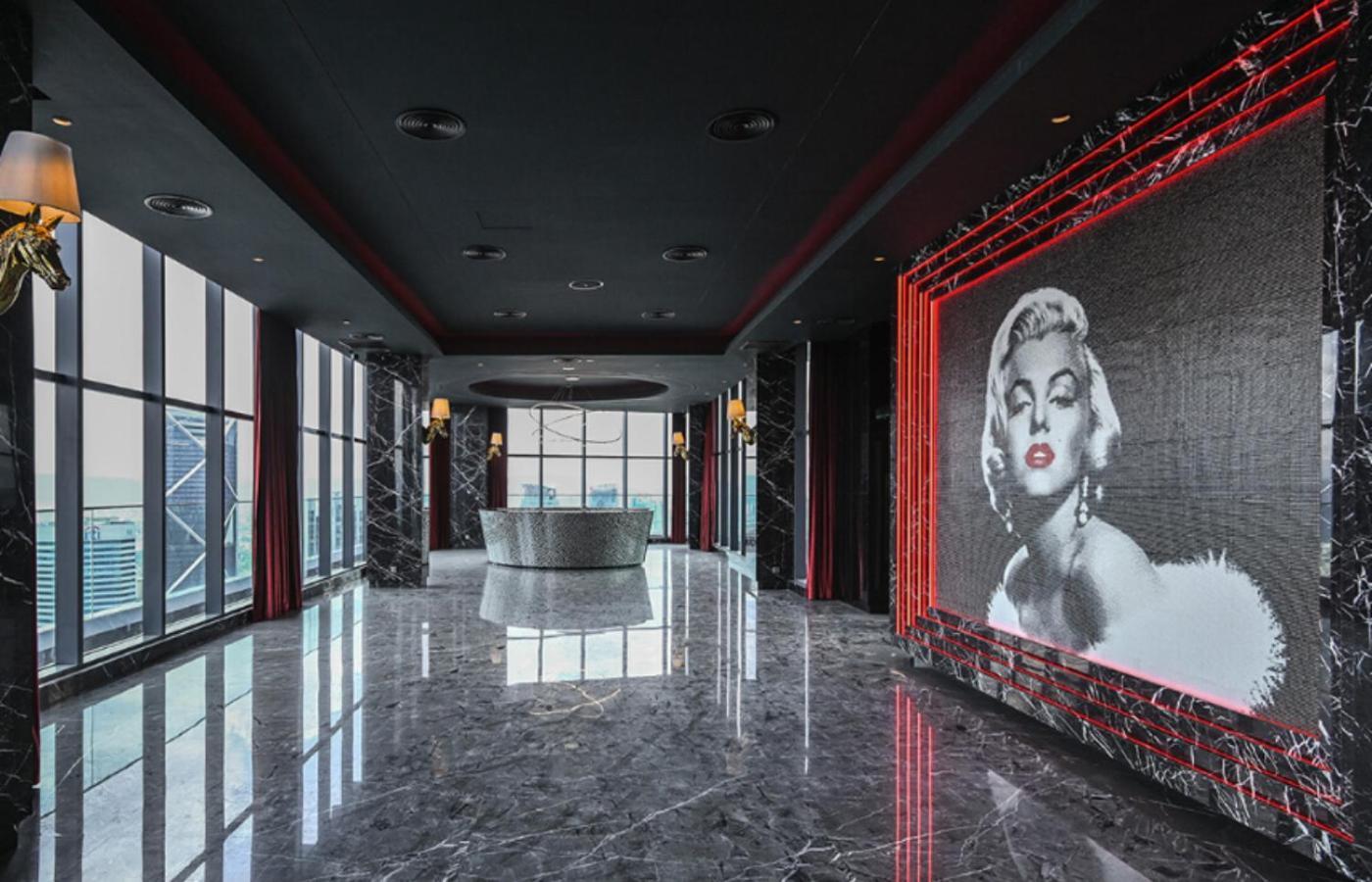 Star Holiday Sky Pool Klcc كوالالمبور المظهر الخارجي الصورة
